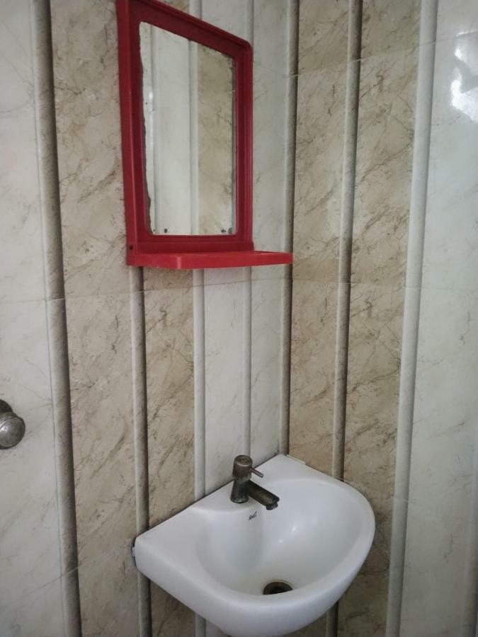 Mithran Residency Hotel Chennai Exterior photo